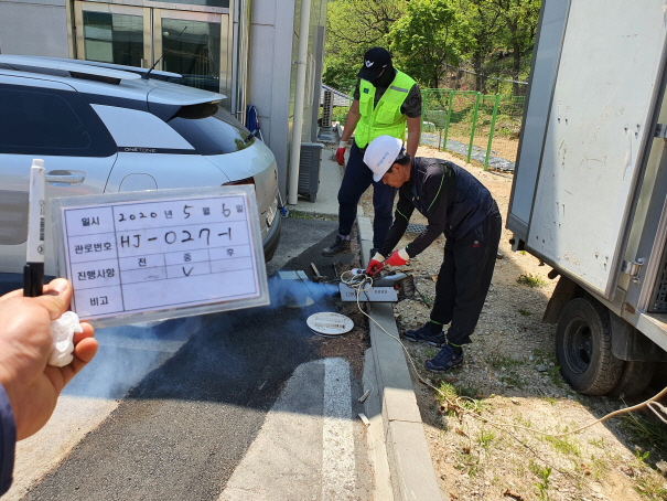 3698599459_1KGmwvYj_7e326faed14ad33009ed72979087780fc2998ede.jpg 이미지크게보기